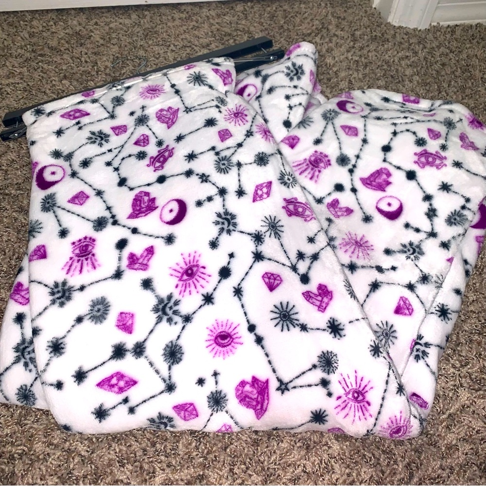 Halloween Black Constellation and Purple Crystals Throw Blanket Witches Mysti